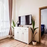Apartment El Dorado Z Jacuzzi *