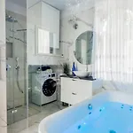 El Dorado Z Jacuzzi Apartamento *