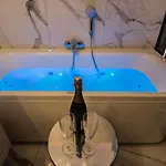 Apartamento El Dorado Z Jacuzzi *